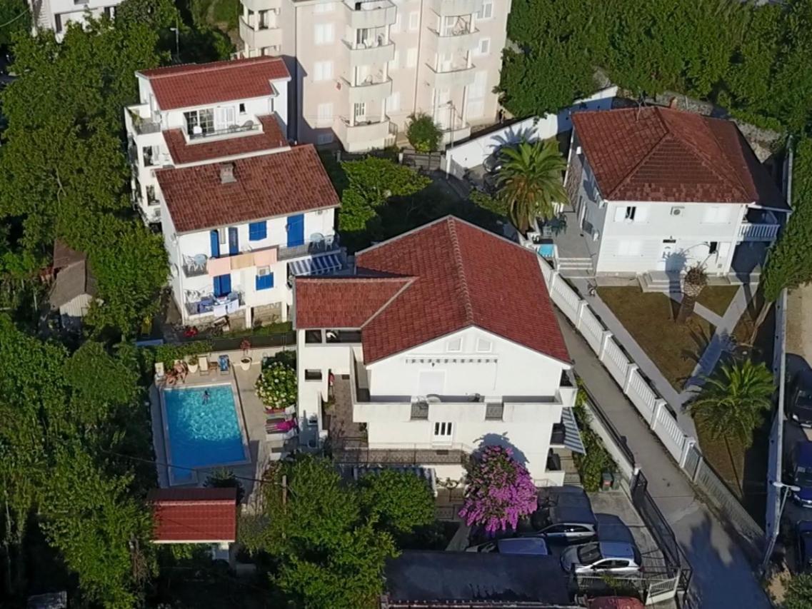 Apartments Pean Teodo Esterno foto